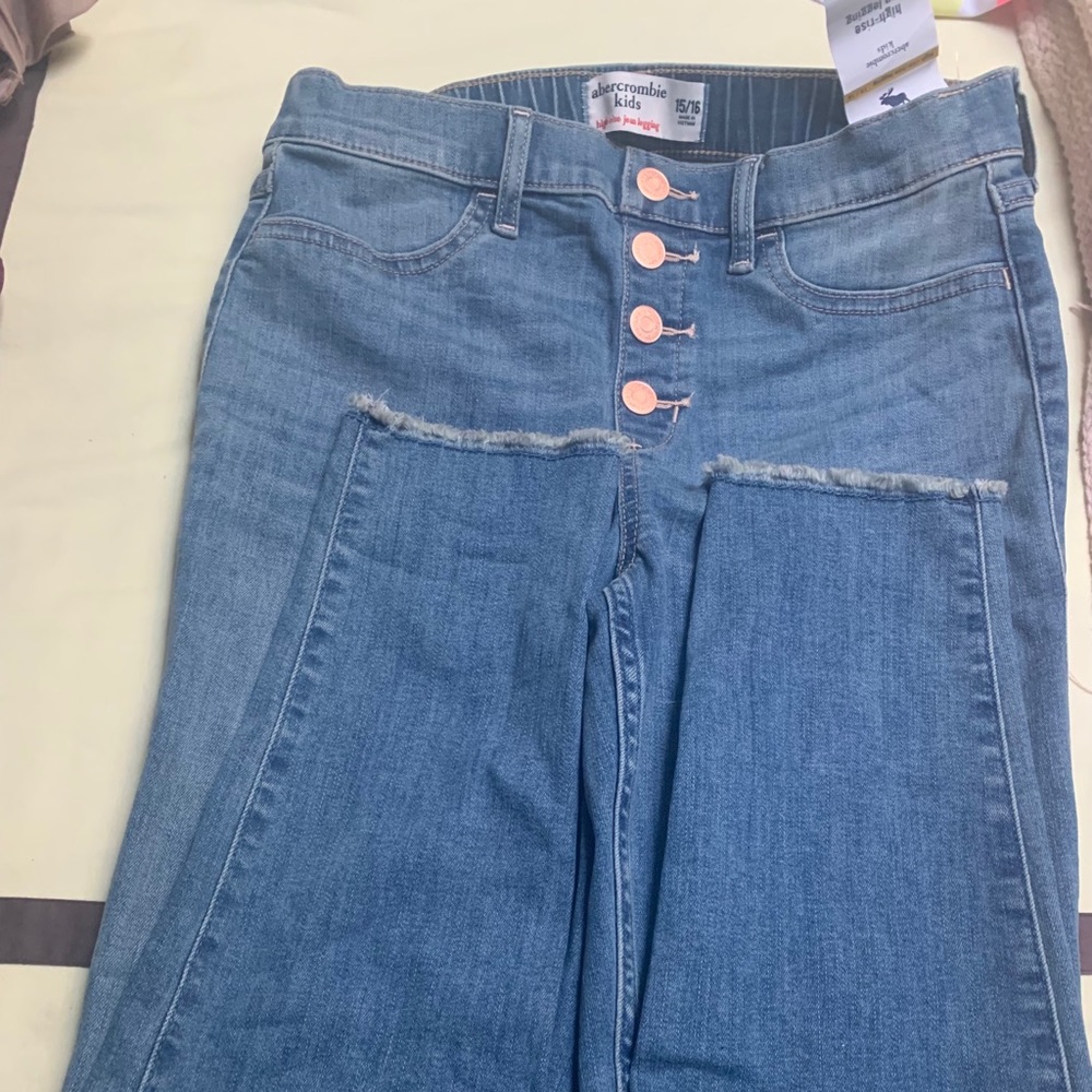 NWT Abercrombie kids jeans